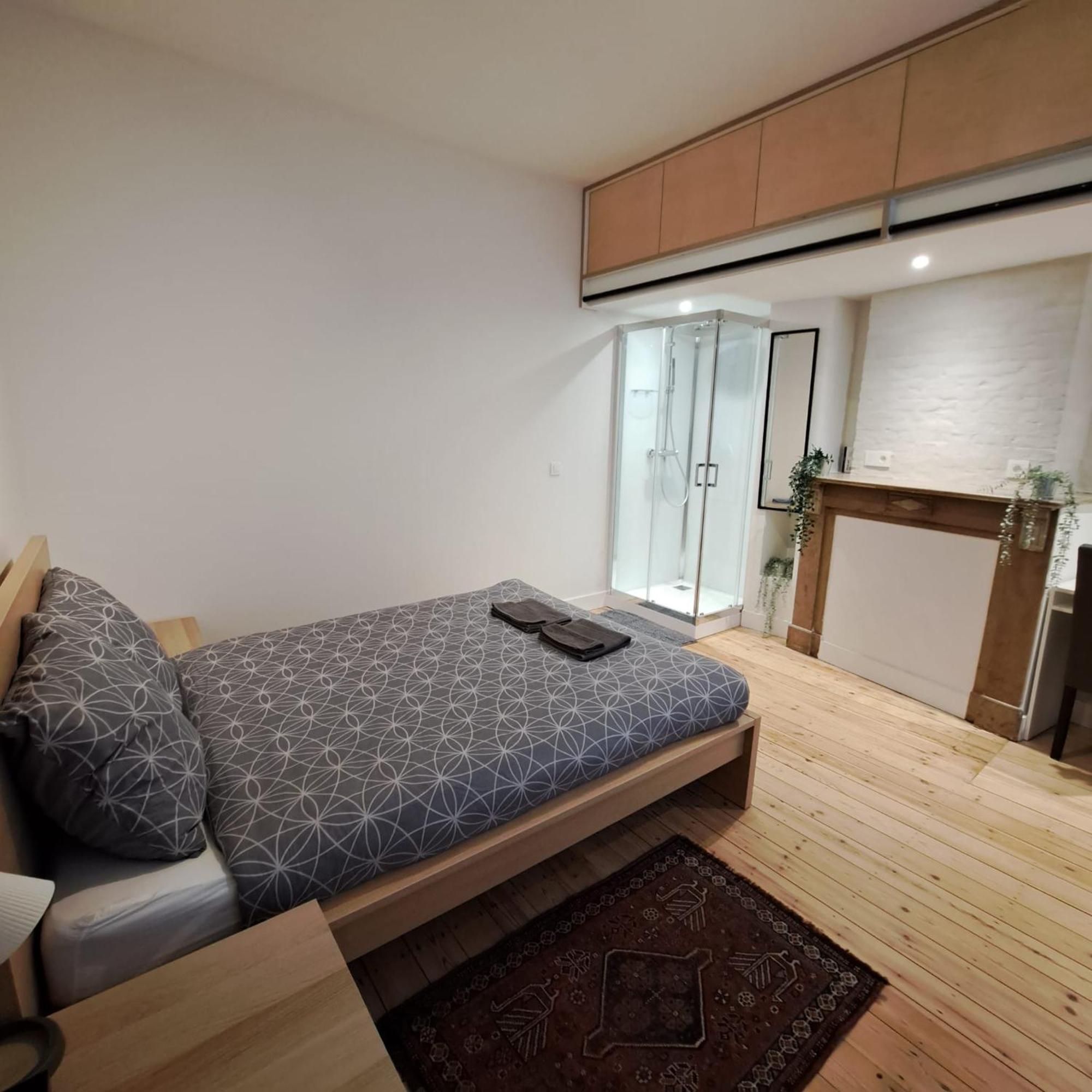 Comfortable Room With Terrace European Parliament Brussels Ngoại thất bức ảnh